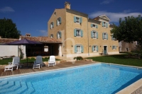 Villa IST1196